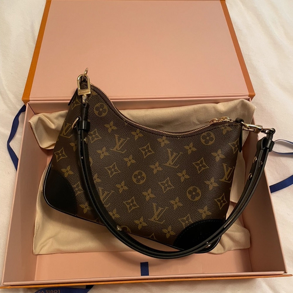 Louis Vuitton Monogram Shoulder Bag in Brown and Black